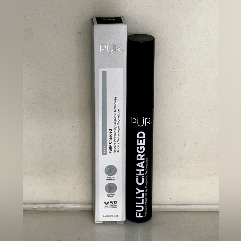 PÜR Fully Charged Mascara Powered By Magnetic Technology